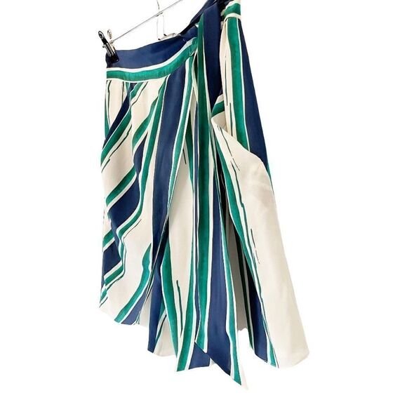 Chloe Silk stripe shorts in size 34 made in France - Picture 8 of 15